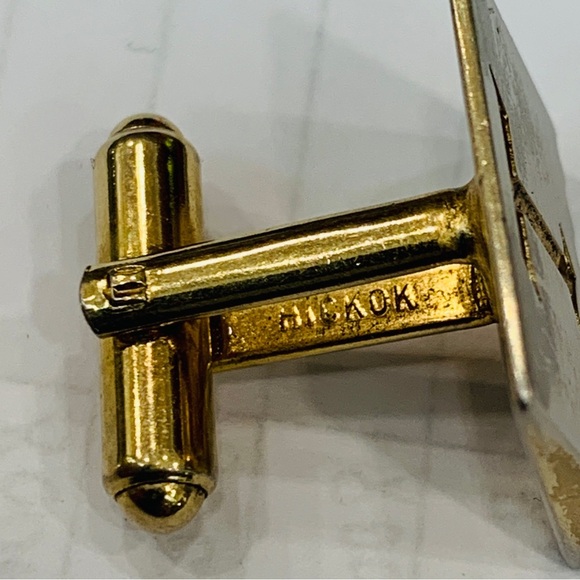 Vintage “T” Monogram Cufflinks - Engraved- Silver Tone - Marked USA - Hickok - Picture 4 of 5